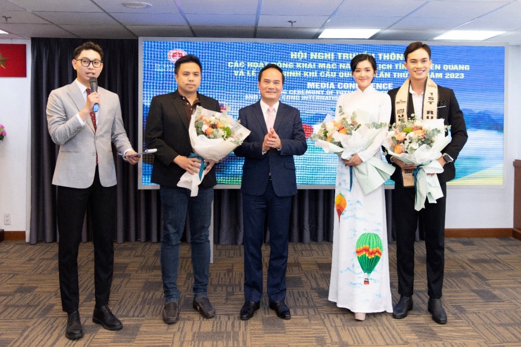 Á vương Hoàng Sơn, Á hậu Quản Hân làm Đại sứ Truyền thông năm Du lịch Tuyên Quang