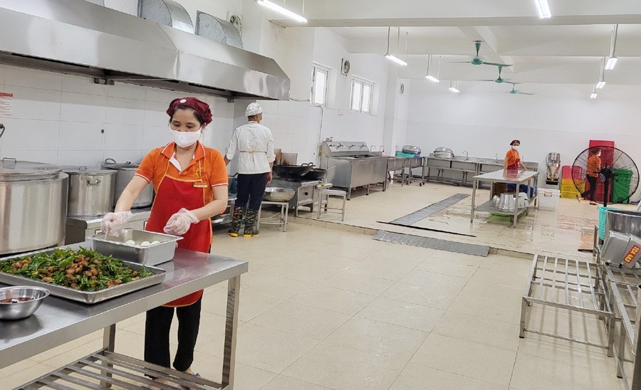 Bếp ăn bán trú của trường Tiểu học Thành Công A, quận Ba Đình