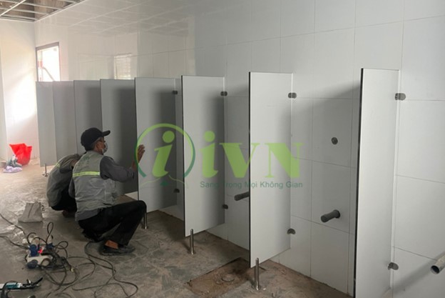 Xu hướng thi công vách ngăn vệ sinh cho các công trình hiện đại 2023