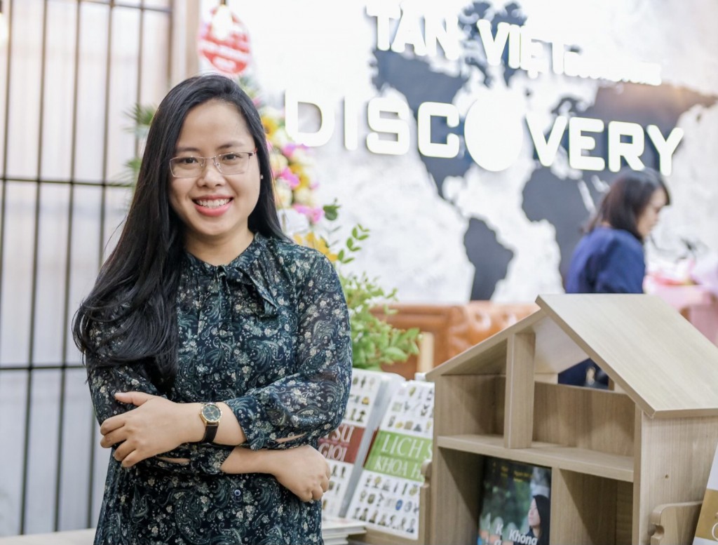 Chị Nguyễn Thu Trang - Phó Tổng Giám đốc, Phụ trách Bản quyền và Xuất bản Tân Việt Books