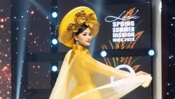 Hoa hậu Đinh Như Phương đắt show diễn thời trang