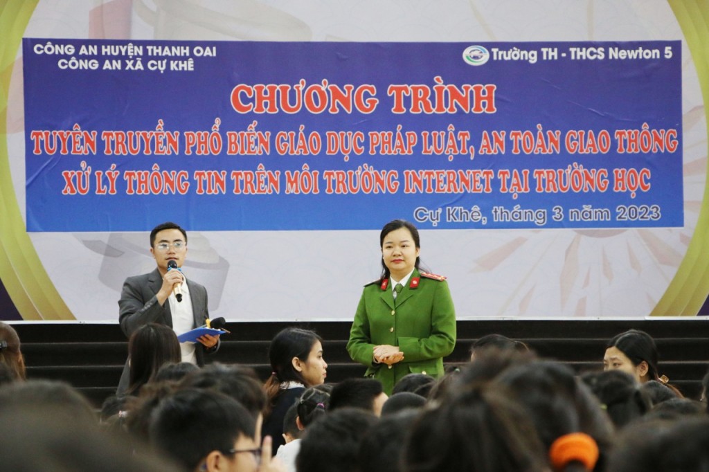 Gần 9.500 học sinh huyện Thanh Oai được tuyên truyền pháp luật trong quý I