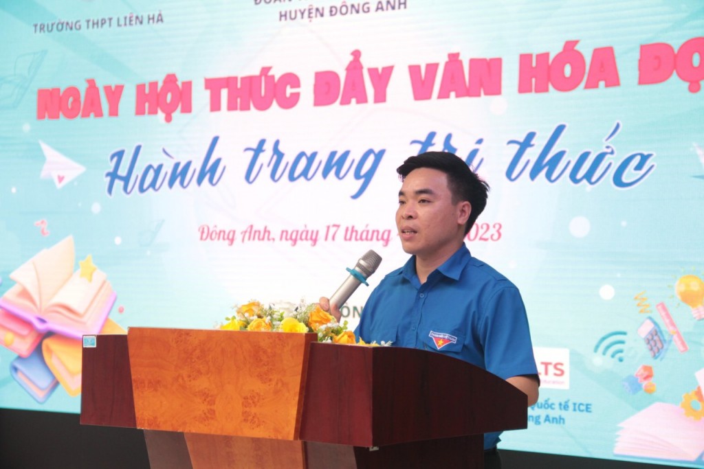Đồng chí Lê Thế Chuyên phát biểu khai mạc ngày hội