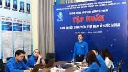 Tập huấn cho cán bộ Hội Sinh viên Việt Nam ở nước ngoài