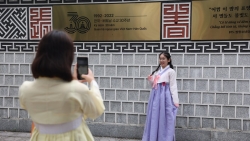 Giới trẻ Hà Nội tưng bừng tham dự Lễ hội “Con đường văn hoá Hàn Quốc 2023”