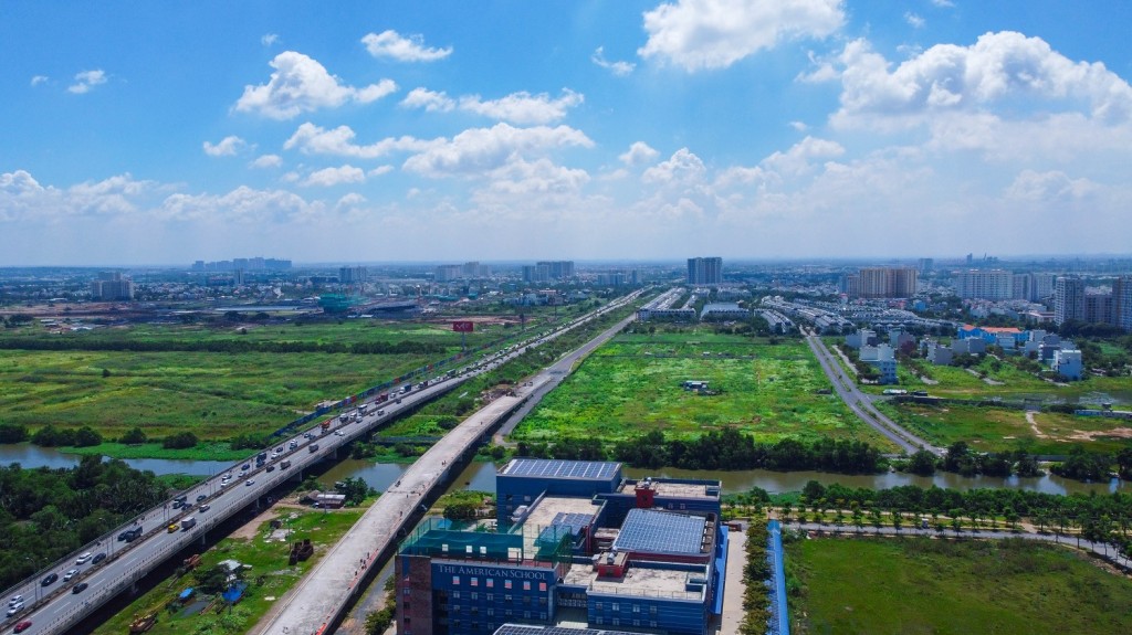 Đường Song Hành cao tốc TP.HCM – Long Thành – Dầu Giây đang được đẩy nhanh thi công, sắp hoàn thành và bàn giao giai đoạn 1 cuối tháng 6/2023
