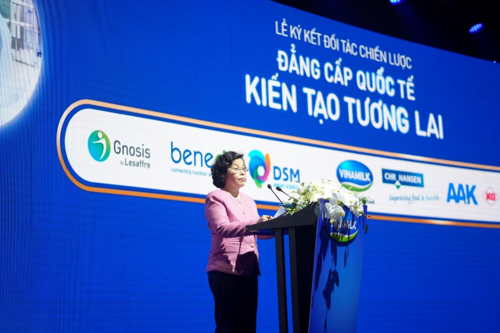 Bà Mai Kiều Liên - Tổng Giám Đốc Công ty Cổ phần Sữa Việt Nam (Vinamilk) chia sẻ cam kết mang lại giá trị cao nhất cho cộng đồng của Vinamilk