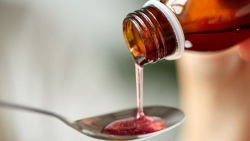 Bộ Y tế khuyến cáo 14 sản phẩm siro bị cấm