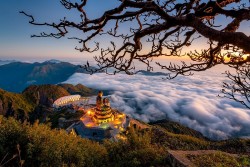 Phát triển du lịch Việt Nam: Di sản và thiên nhiên đã không còn đủ