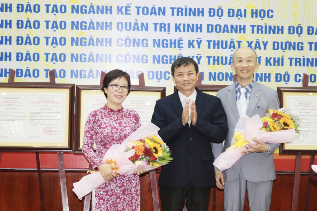 Trường Đại học Tiền Giang đạt kiểm định chất lượng giáo dục cơ sở chu kỳ 2