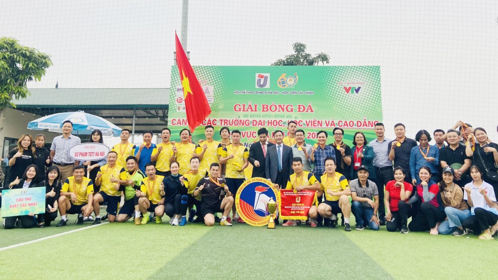 HUPES vô địch giải bóng đá cán bộ các trường đại học, học viện và cao đẳng khu vực Hà Nội