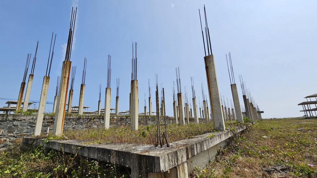 Quảng Nam: Cảnh hoang tàn bên trong dự án khu du lịch Trung Kỳ - Viêm Đông