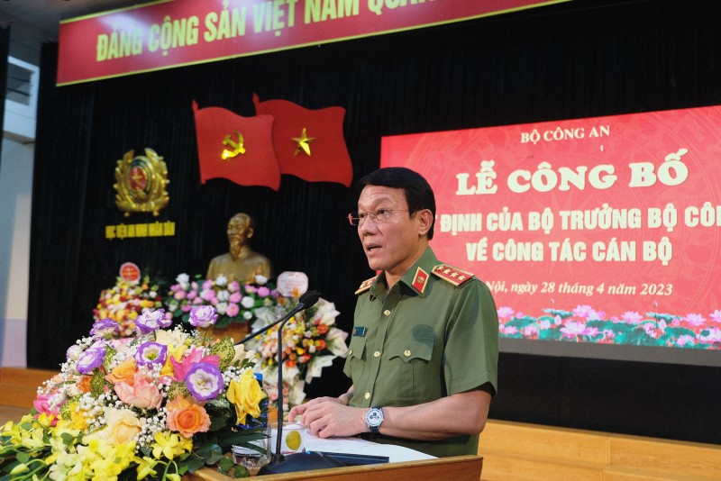 Thứ trưởng Lương Tam Quang phát biểu tại buổi lễ.