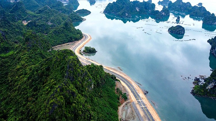 Quảng Ninh: Khánh thành tuyến đường bao biển Hạ Long - Cẩm Phả