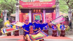 Nhiều hoạt động văn hóa, nghệ thuật phong phú tại lễ hội đền Kim Liên 2023