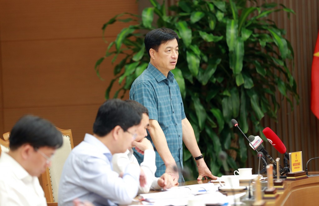 Thứ trưởng Bộ Công an Nguyễn Duy Ngọc nêu thực tế nhiều sở, ngành ở địa phương vẫn lúng túng trong triển khai các nhiệm vụ của Đề án 06 - Ảnh: VGP/Minh Khôi
