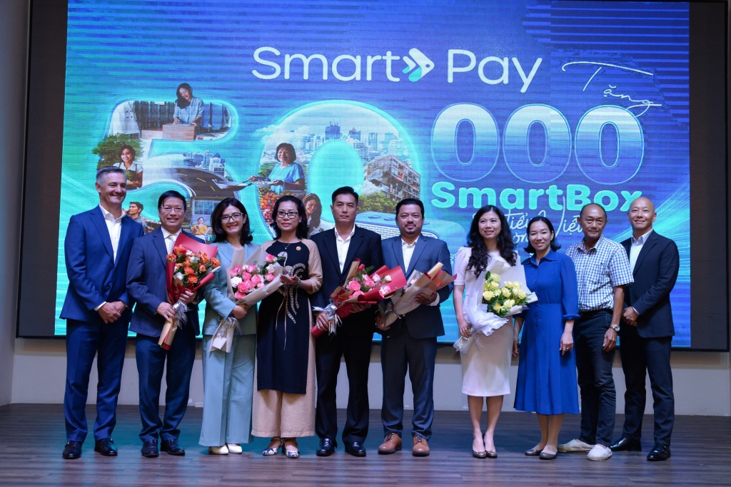 SmartPay tài trợ 50.000 thiết bị thanh toán SmartBox cho tiểu thương Việt