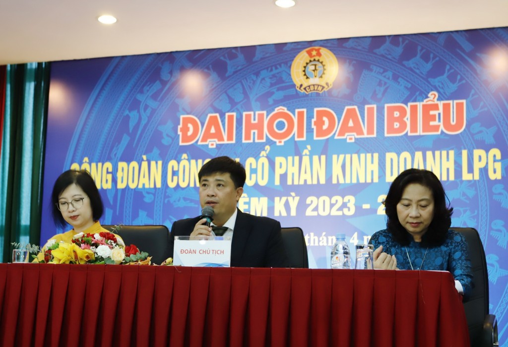 Đại hội Đại biểu Công đoàn PV GAS LPG nhiệm kỳ 2023 - 2028 diễn ra trong không khí trang trọng, đúng quy trình, đảm bảo đầy đủ các nội dung theo kế hoạch và hướng dẫn của Công đoàn PV GAS