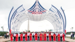 Hải Phòng: Khánh thành công trình cổng chào du lịch Cát Bà