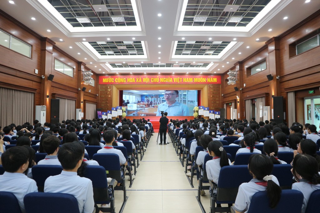 Khai mạc Ngày hội STEAM cấp thành phố với nhiều hoạt động hấp dẫn