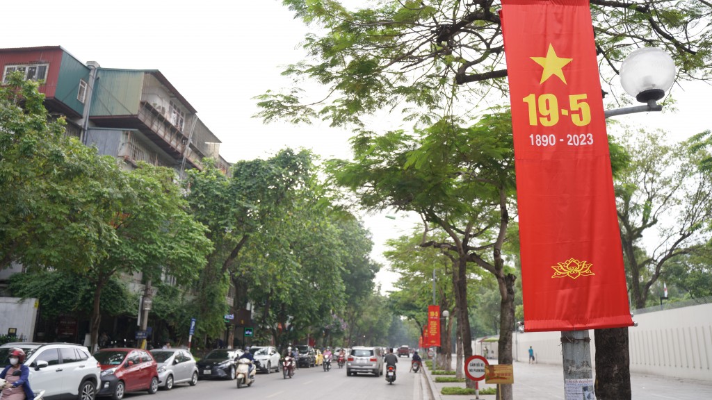 Phố Vạn Phúc (Liễu Giai, Ba Đình, Hà Nội) rực rỡ cờ hoa, băng rôn mừng kỷ niệm 133 năm Ngày sinh Chủ tịch Hồ Chí Minh (19/5/1890- 19/5/2023) Phố Vạn Phúc (Liễu Giai, Ba Đình, Hà Nội) rực rỡ cờ hoa, băng rôn mừng kỷ niệm 133 năm Ngày sinh Chủ tịch Hồ Chí Minh (19/5/1890- 19/5/2023)