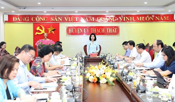 Quang cảnh buổi giám sát tại huyện Thạch Thất.