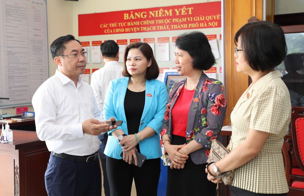 Khuyến khích sự năng động, sáng tạo trong thực hiện phân cấp ủy quyền và cải cách hành chính