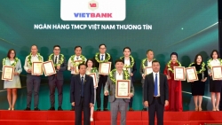4 năm liên tiếp, Vietbank lọt "Top 50 doanh nghiệp tăng trưởng xuất sắc nhất Việt Nam"