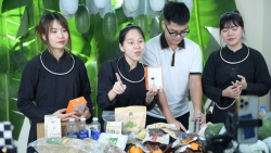 Hỗ trợ thanh niên nông thôn chuyển đổi số trong truyền thông sản phẩm OCOP