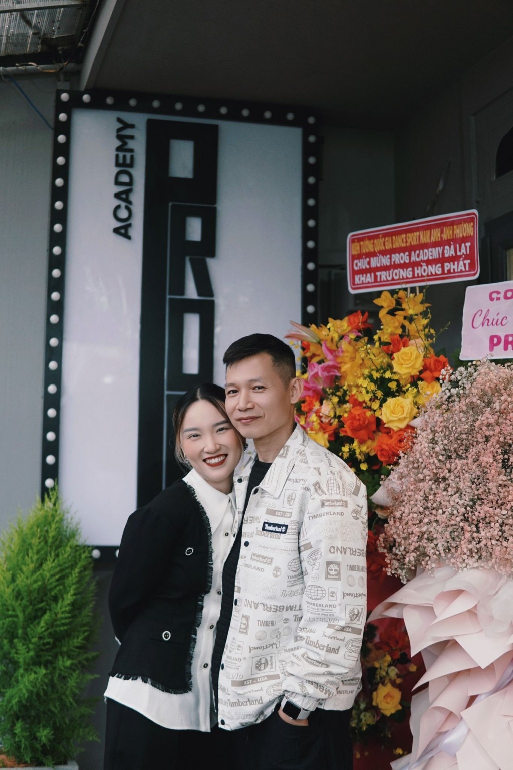 Vợ chồng trưởng nhóm Big Toe Nguyễn Viết Thành mở lớp dạy nhảy ở Đà Lạt