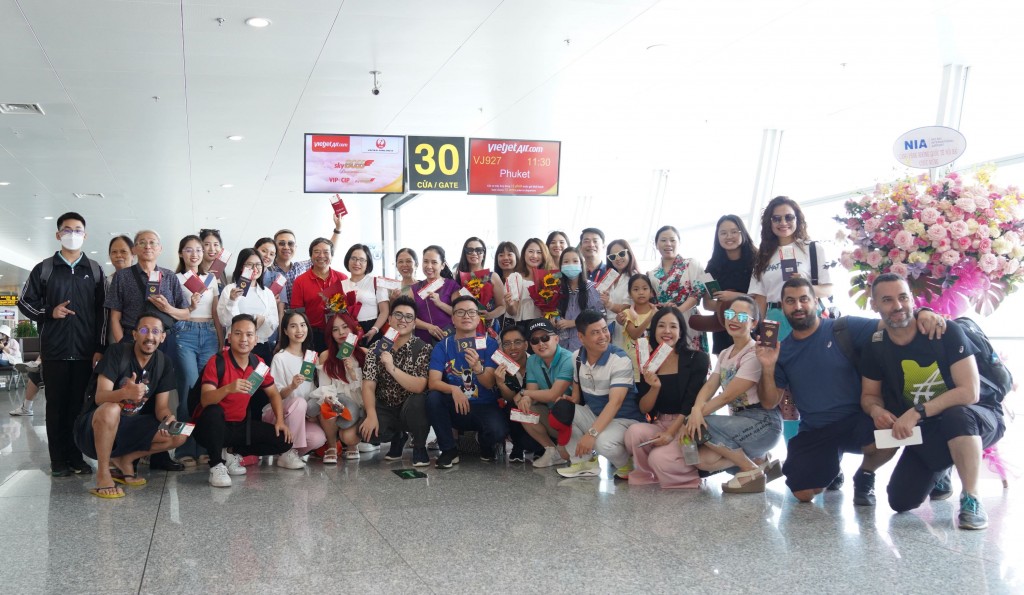 Vietjet khai trương đường bay thẳng từ Hà Nội đến thiên đường du lịch biển Phuket