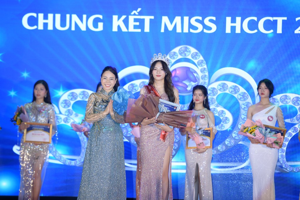 Bùng nổ đêm Chung kết cuộc thi “MISS HCCT 2023”