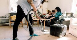 Tây Ban Nha ra mắt ứng dụng đo thời gian làm việc nhà của nam giới
