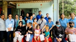Công ty Dịch Vụ Khí đem yêu thương đến trẻ em khiếm thị Bà Rịa - Vũng Tàu