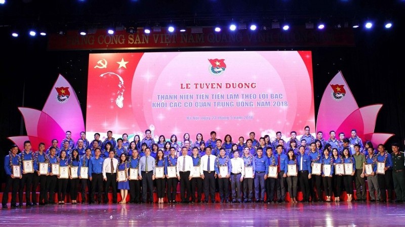 Liên hoan Thanh niên tiên tiến làm theo lời Bác