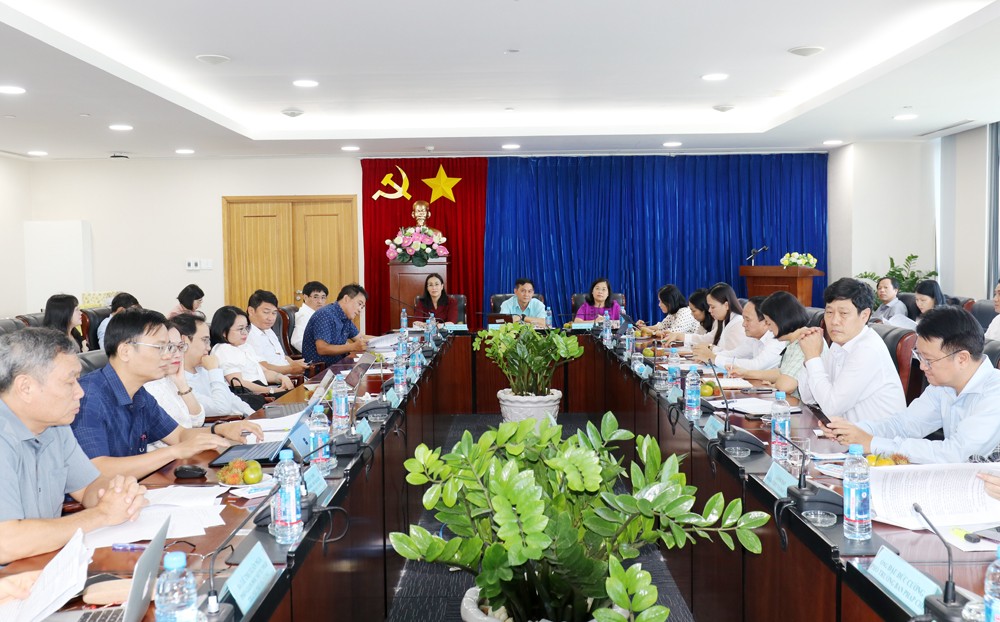 Đà Nẵng và Bình Dương cùng trao đổi một số kinh nghiệm về thẩm quyền của HĐND tỉnh trong ban hành chính sách xã hội hoá