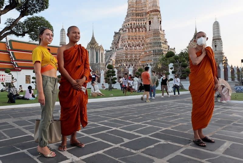 Lillian Smith khi đi du lịch tại Thái Lan (Ảnh: Reuters)