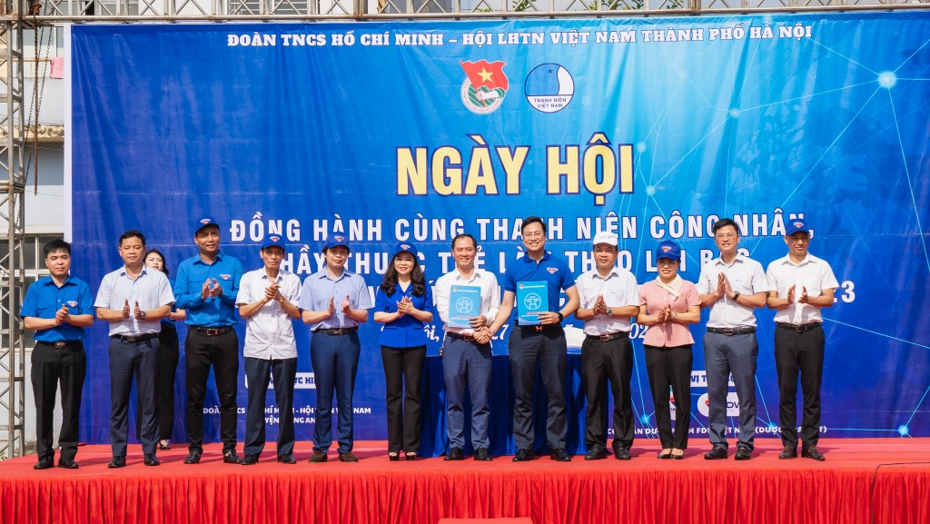 Nhiều hoạt động ý nghĩa trong Ngày đồng hành cùng công nhân năm 2023