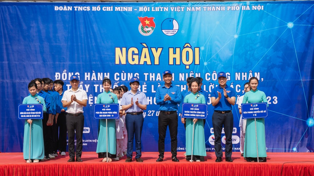 Nhiều hoạt động ý nghĩa trong Ngày đồng hành cùng công nhân năm 2023