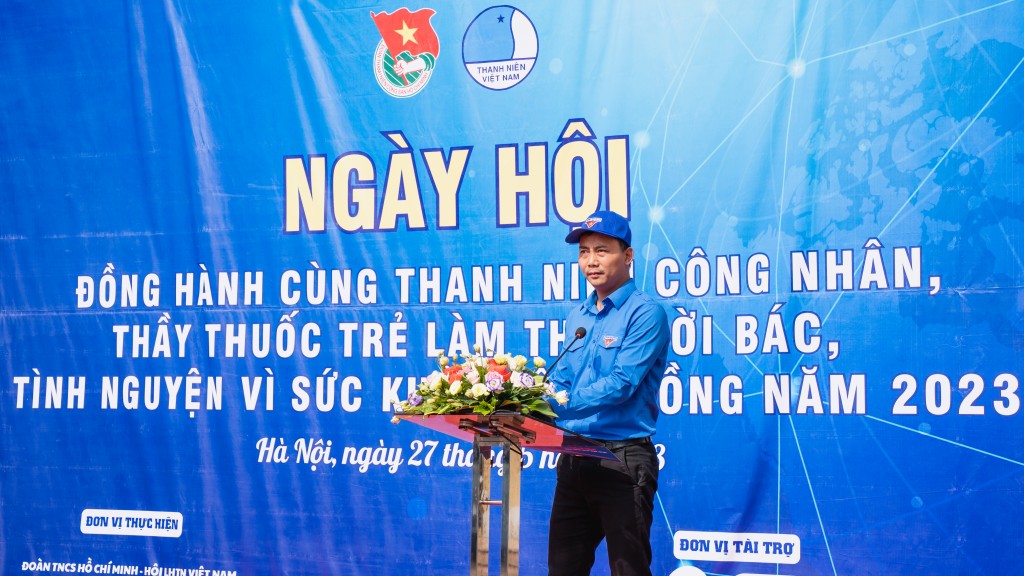 Sôi nổi Ngày hội "Đồng hành cùng thanh niên công nhân"