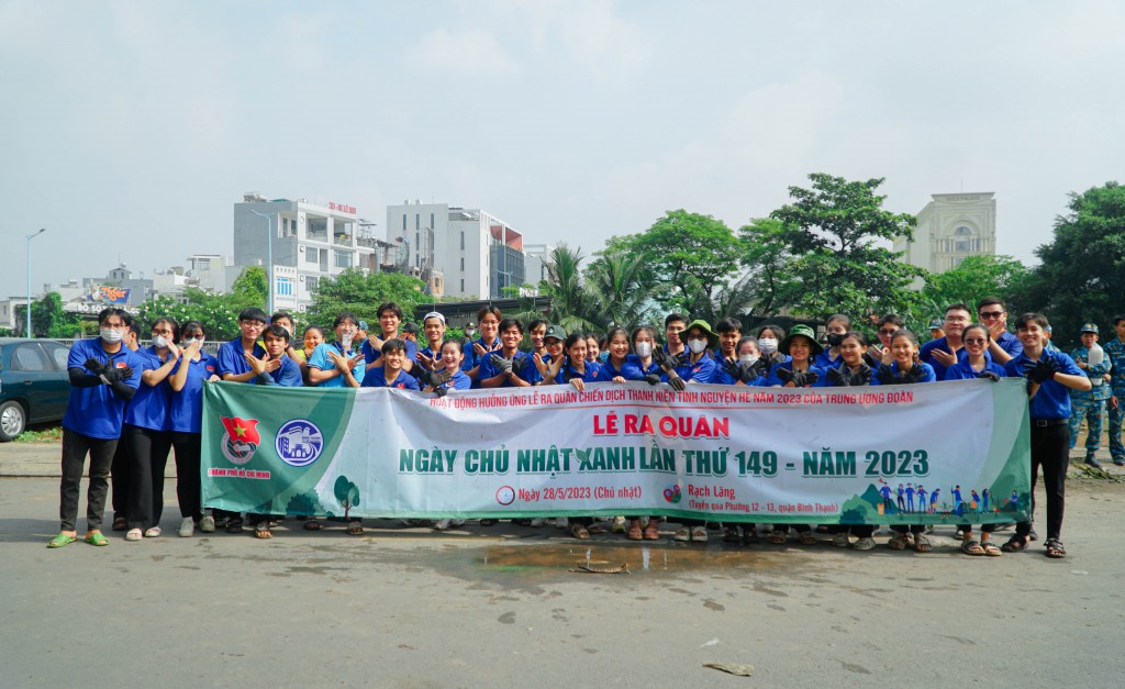Chương trình Ngày Chủ nhật xanh lần thứ 149 - năm 2023 nhằm hưởng ứng Lễ ra quân chiến dịch tình nguyện hè năm 2023 của Trung ương Đoàn, tổ chức thực hiện cải tạo cảnh quan tuyến rạch Xuyên Tâm gắn với công trình thanh niên “Sông Sài Gòn – con sông thành phố tôi”. Chương trình Ngày Chủ nhật xanh lần thứ 149 - năm 2023 nhằm hưởng ứng Lễ ra quân chiến dịch tình nguyện hè năm 2023 của Trung ương Đoàn, tổ chức thực hiện cải tạo cảnh quan tuyến rạch Xuyên Tâm gắn với công trình thanh niên “Sông Sài Gòn – con sông thành phố tôi”.