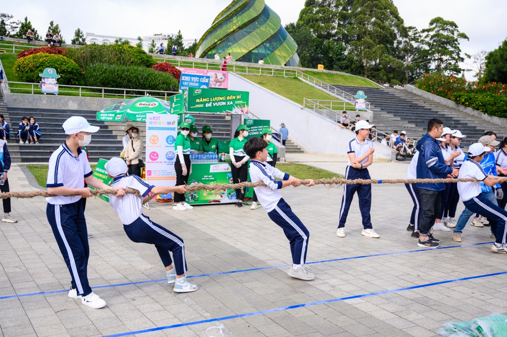 Sự kiện được kết hợp với các hoạt động đa dạng như đi bộ, đồng diễn thể dục, các trò chơi vận động, các hội thi, giải thi đấu thể thao đa dạng