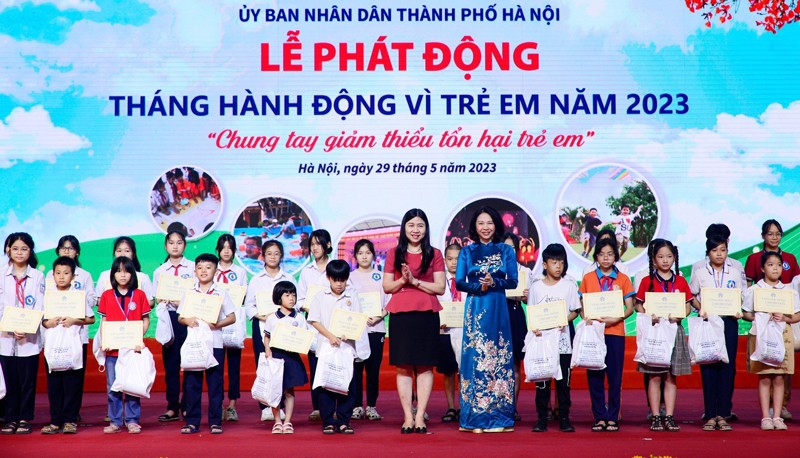 Chung tay giảm thiểu tổn hại trẻ em