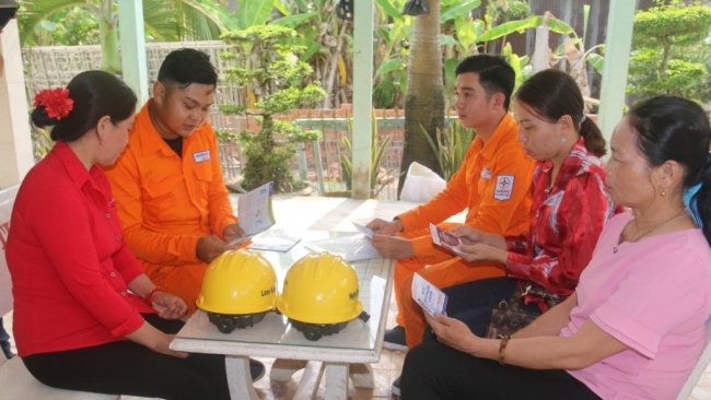 Điện lực Tây Ninh kêu gọi người dân tăng cường tiết kiệm điện