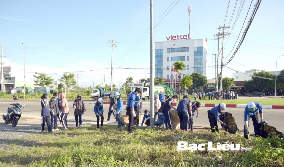 Bạc Liêu: Ra quân Chiến dịch Thanh niên tình nguyện hè