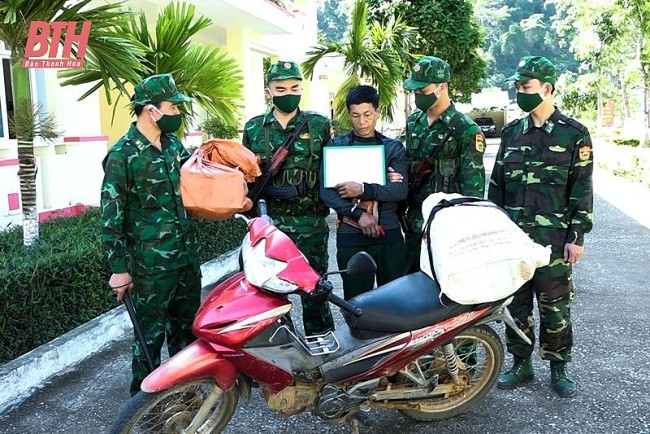 Mường Lát (Thanh Hóa): Bắt giữ đối tượng vận chuyển trái phép chất ma túy