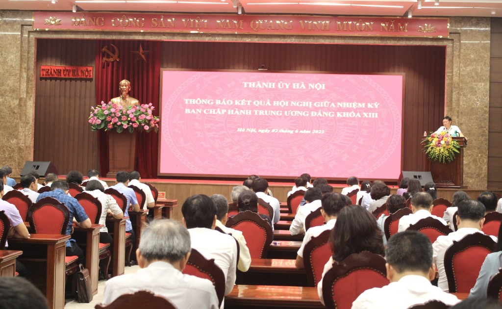 Hà Nội thông báo kết quả Hội nghị giữa nhiệm kỳ Ban Chấp hành Trung ương Đảng khóa XIII
