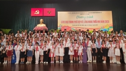 Lãnh đạo TP Hồ Chí Minh gặp gỡ, đối thoại với thiếu nhi
