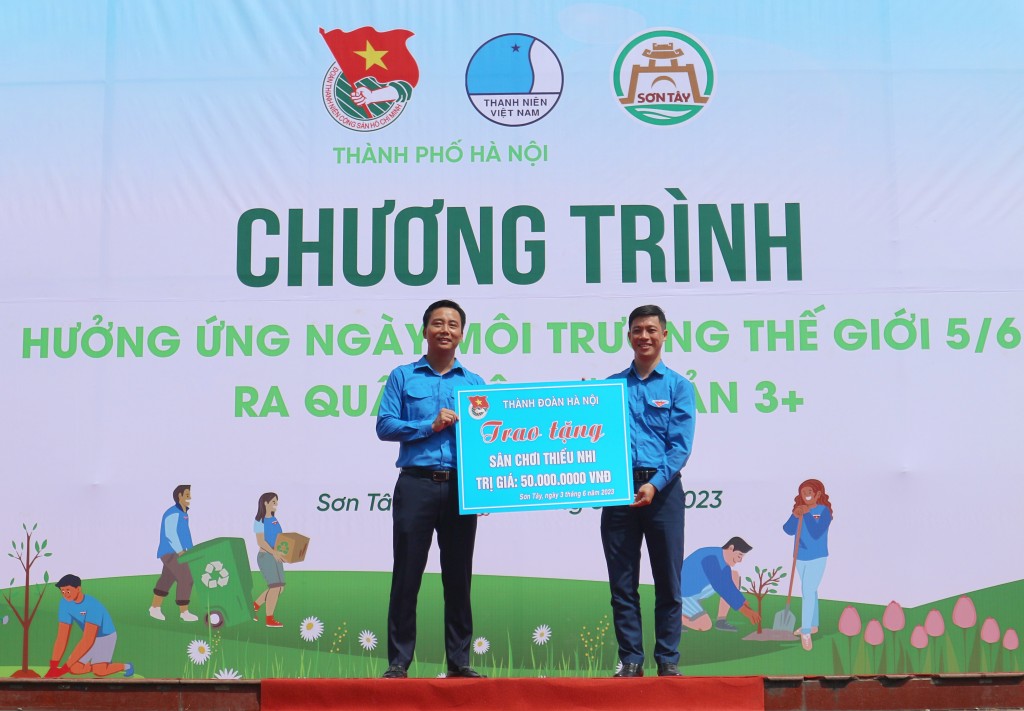 Tuổi trẻ Thủ đô quyết tâm chung tay bảo vệ môi trường Tuổi trẻ Thủ đô quyết tâm chung tay bảo vệ môi trường