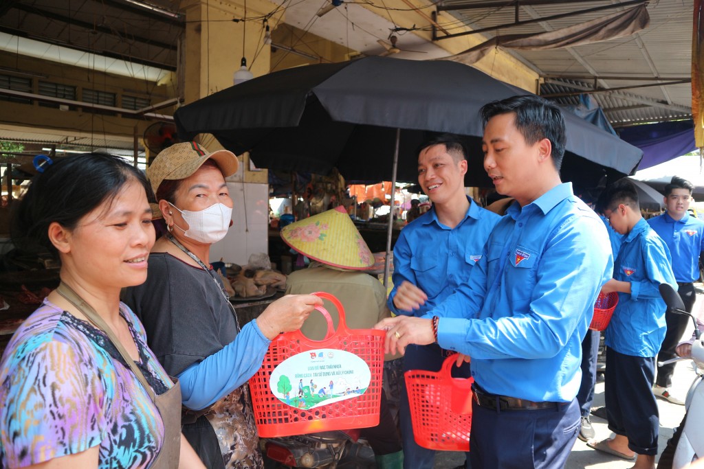 Tuổi trẻ Thủ đô quyết tâm chung tay bảo vệ môi trường